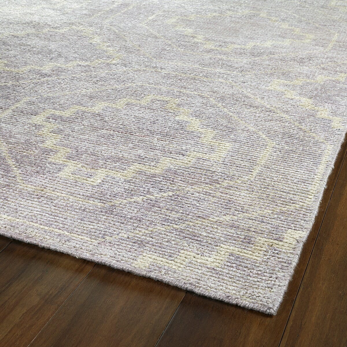 Kaleen Solitaire Sol13-20 Lavender Vintage / Distressed Area Rug