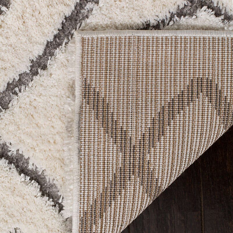 Safavieh Sparta Shag Spg510C Ivory / Grey Rugs.
