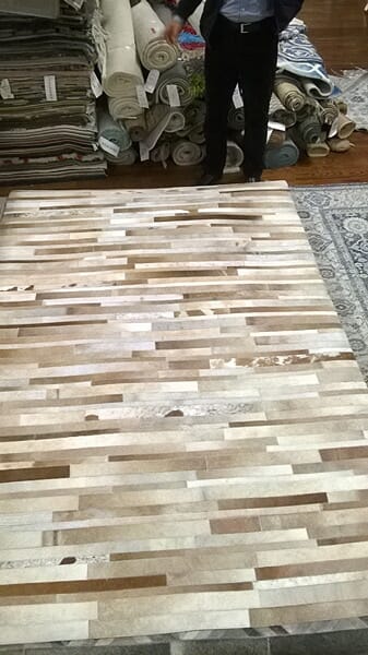 Safavieh Studio Leather Stl218B Tan / Ivory Rugs.