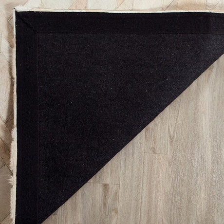 Safavieh Studio Leather Stl663A Ivory Rugs.