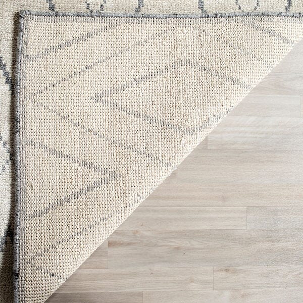 Safavieh Stone Wash Stw311A Beige / Grey Geometric Area Rug