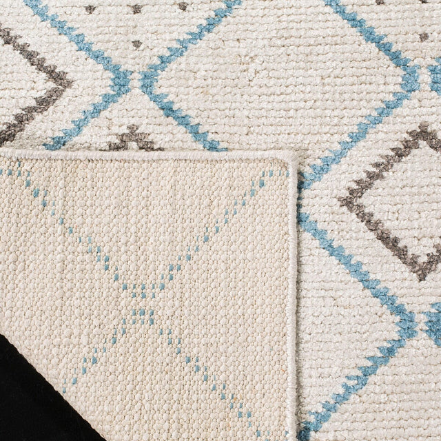 Safavieh Stone Wash Stw902A Silver / Blue Rugs.