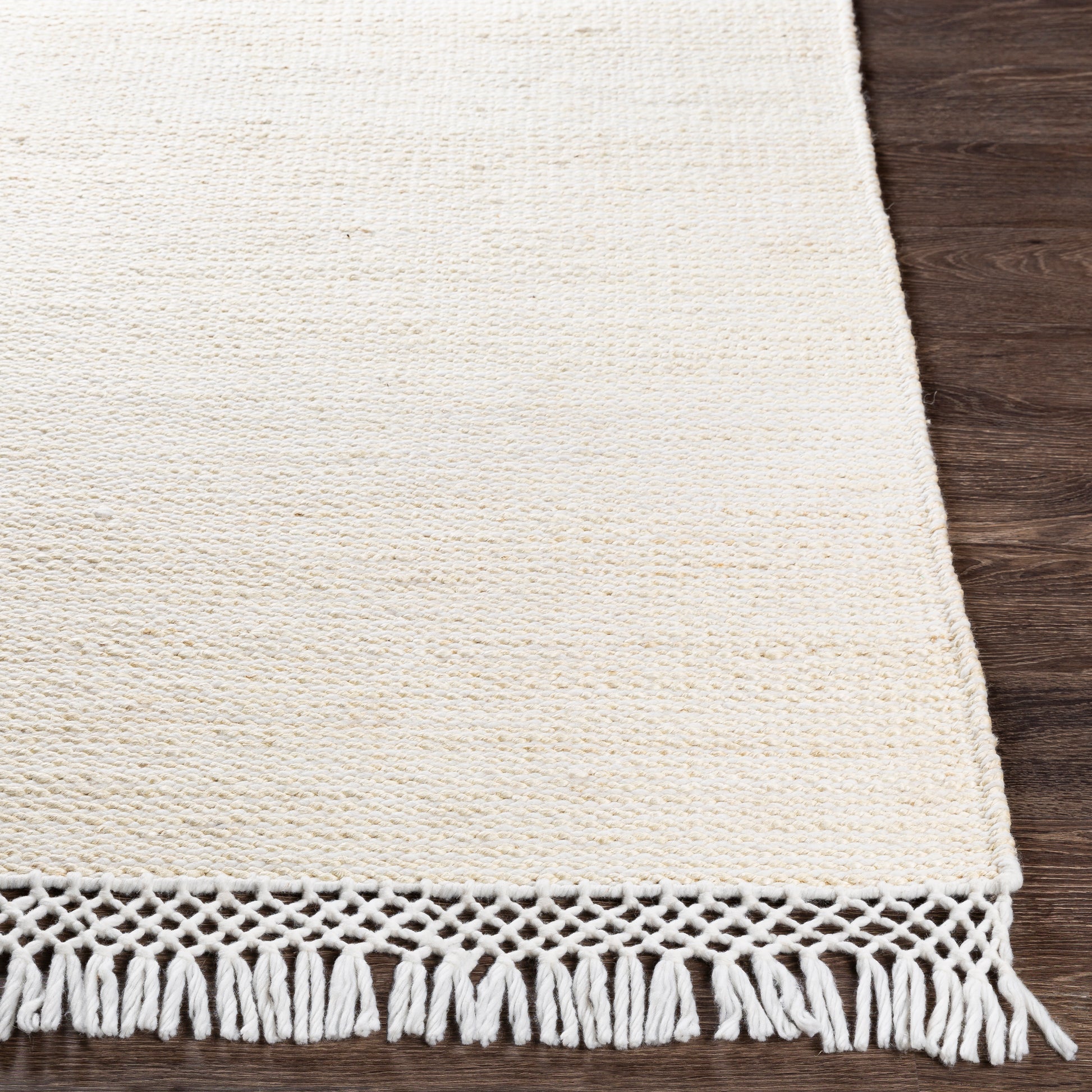 Surya Southampton Suh-2304 White, Cream Area Rug