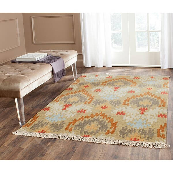 Safavieh Sumak Sum437A Sage / Multi Rugs.