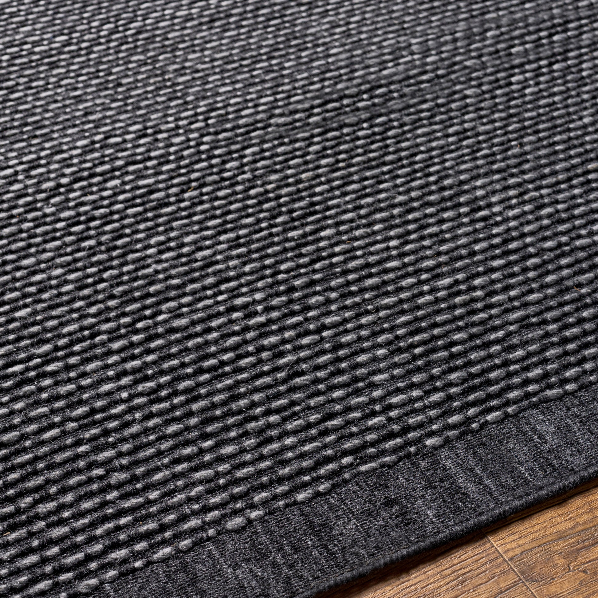 Surya Sycamore Syc-2302 Charcoal, Black Area Rug