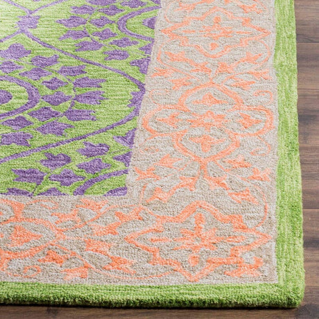 Safavieh Suzani Szn102A Green / Violet Rugs.