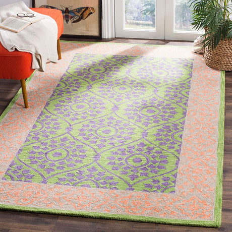 Safavieh Suzani Szn102A Green / Violet Rugs.