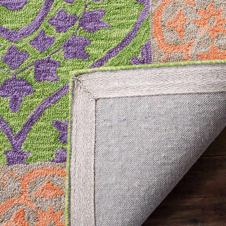 Safavieh Suzani Szn102A Green / Violet Rugs.