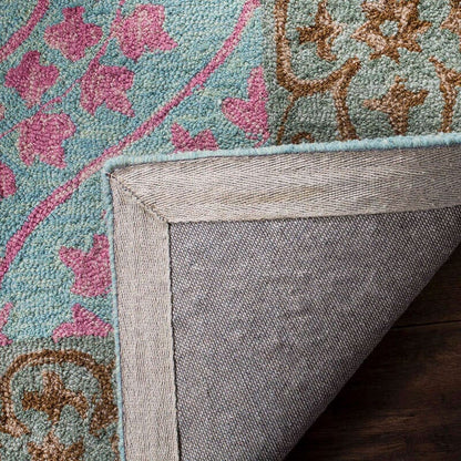 Safavieh Suzani Szn103A Taupe / Pink Area Rug