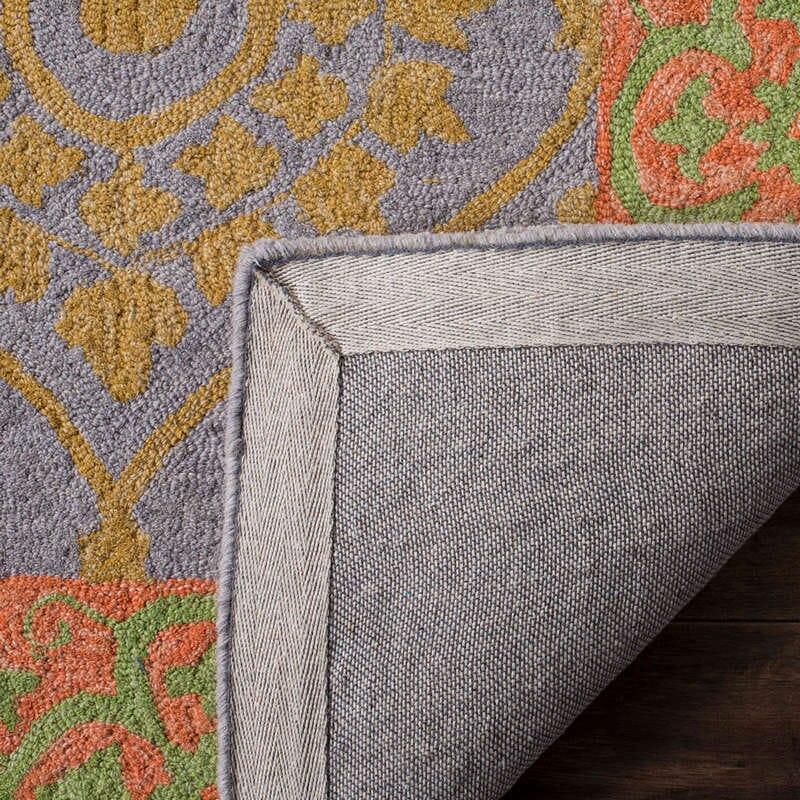 Safavieh Suzani Szn105A Orange / Silver Rugs.