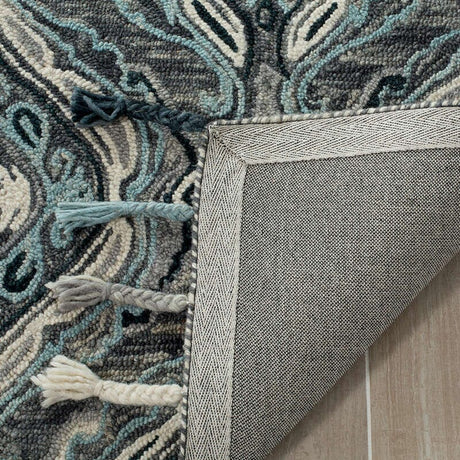 Safavieh Suzani Szn206A Grey / Light Blue Rugs.