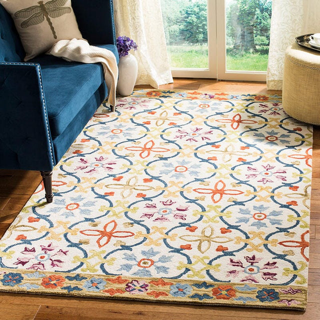 Safavieh Suzani Szn310B Ivory / Multi Rugs.