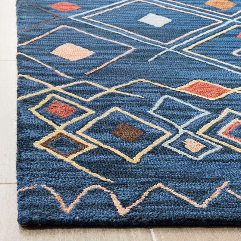 Safavieh Suzani Szn316A Blue / Multi Moroccan Area Rug