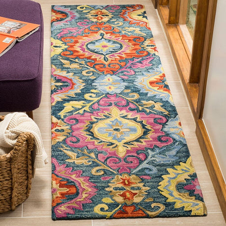 Safavieh Suzani Szn376A Blue / Multi Rugs.