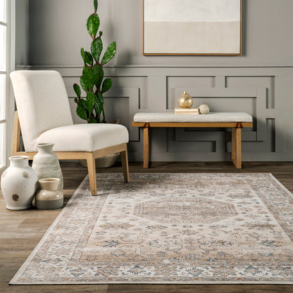 AreaRugs.com Wavaj Nwa1022A Ivory Area Rug