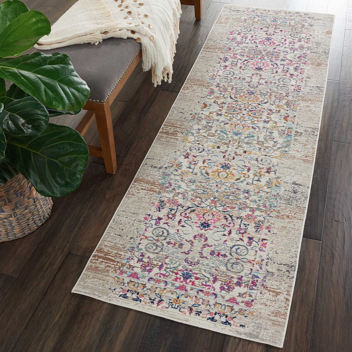 Nourison Vintage Kashan Vka02 Ivory Vintage / Distressed Area Rug