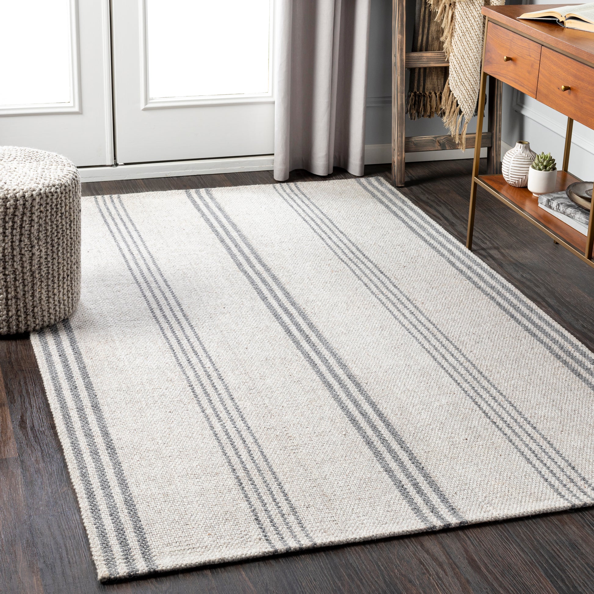 Surya Tartan Tar-2300 Ivory, Light Gray, Medium Gray Area Rug