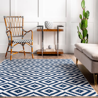 AreaRugs.com Wavaj Nwa1196B Blue Area Rug