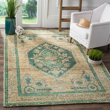 Safavieh Tangier Tgr606A Beige / Emerald Rugs.