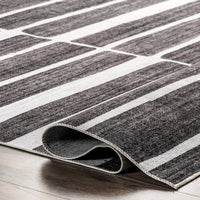 AreaRugs.com Wavaj Nwa1106A Charcoal Area Rug