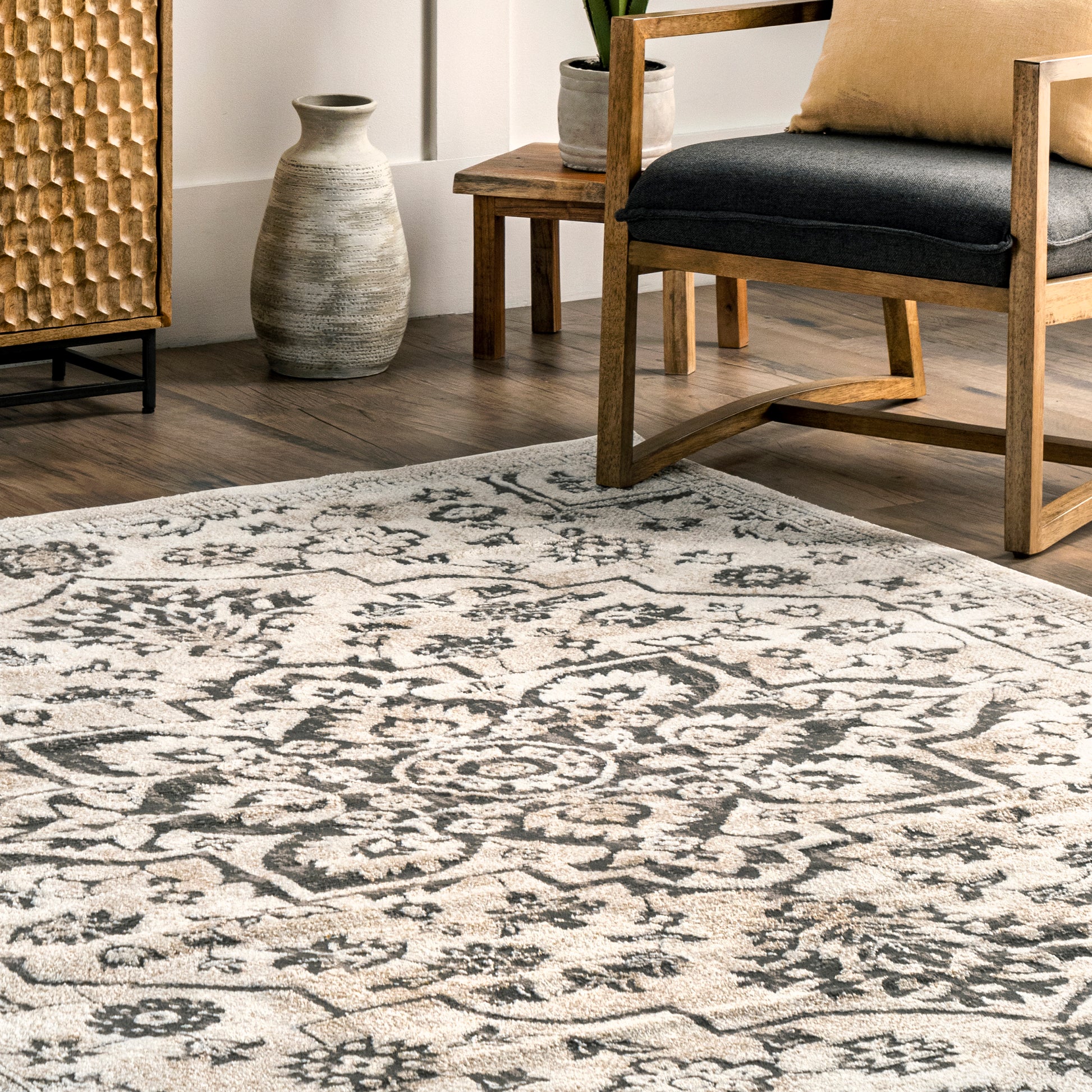 Nuloom Cassy Floral Nca2967A Gray Area Rug