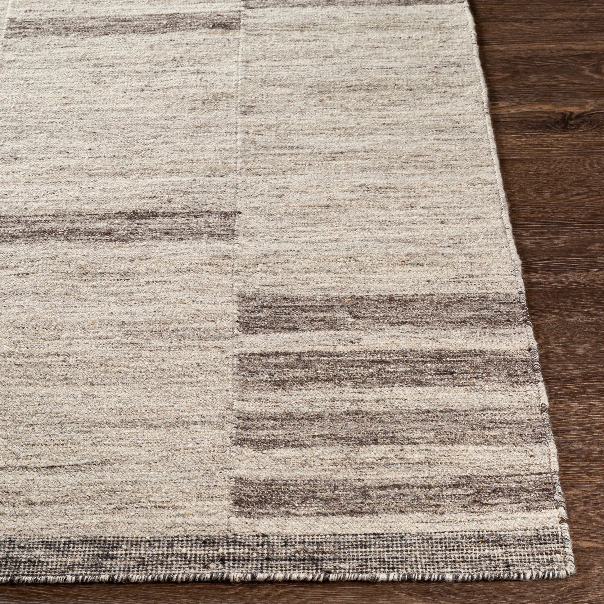 Surya Tamaris Tmi-2303 Light Gray, Medium Gray, Cream, Charcoal Area Rug