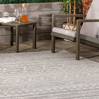 Nuloom Mikala Raised Tribal Nmi2637A Light Gray Area Rug