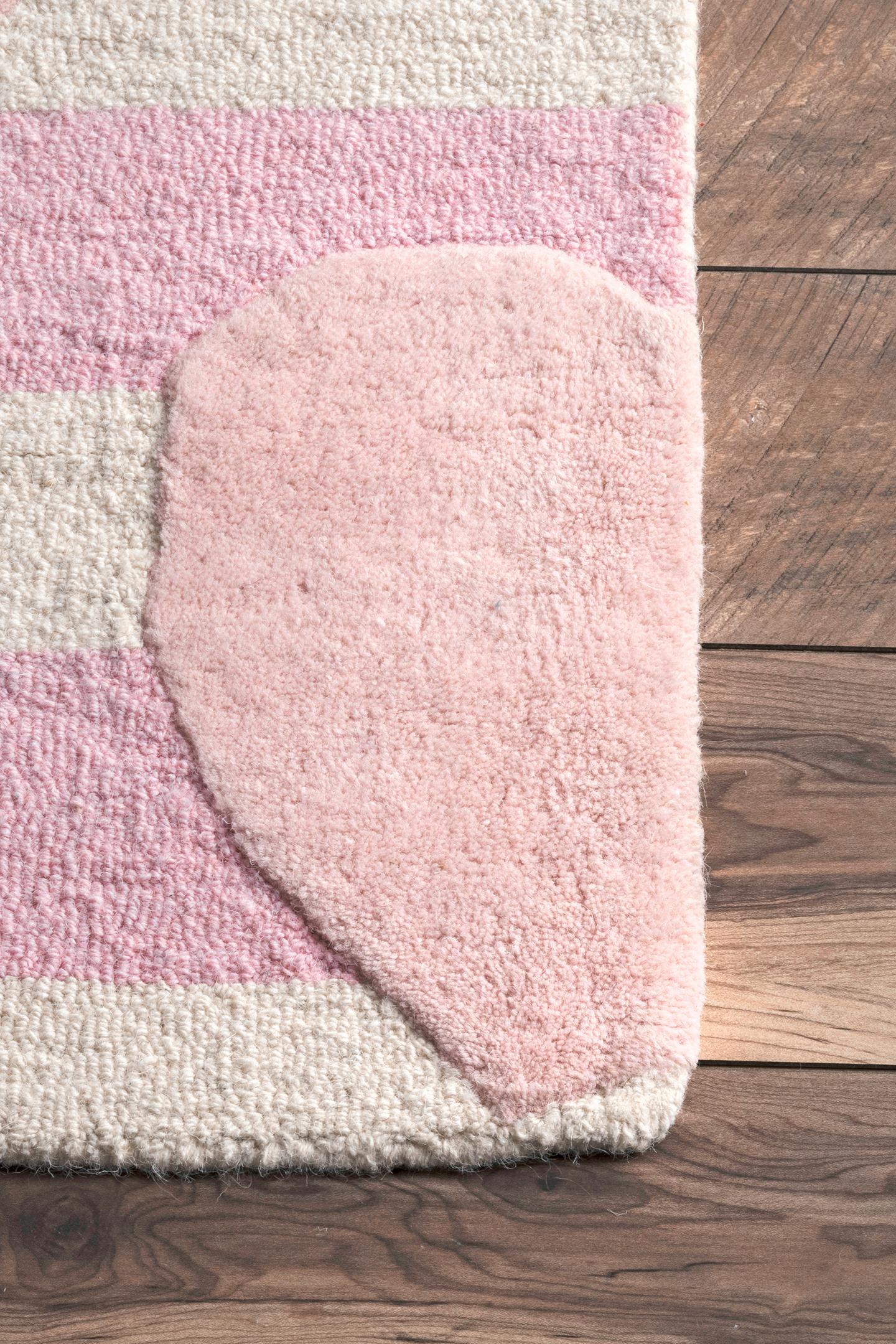 Nuloom Hearts Cochran Nhe2701A Pink Area Rug