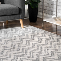 Nuloom Blair Fading Chevrons Nbl1753A Beige Area Rug