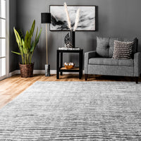 AreaRugs.com Wavaj Nwa1120A Light Gray Area Rug