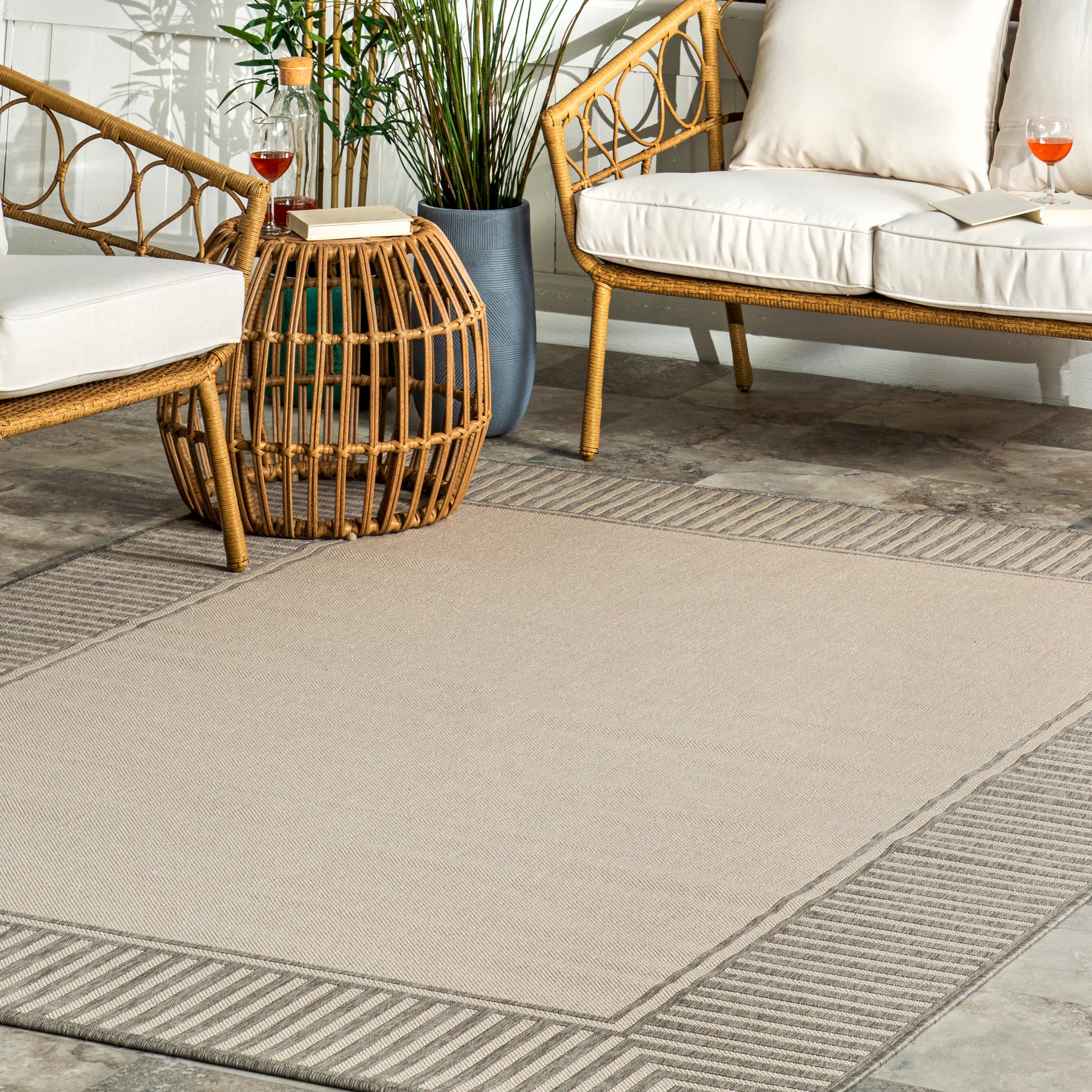 Nuloom Asha Simple Border Nas1767D Light Gray Area Rug