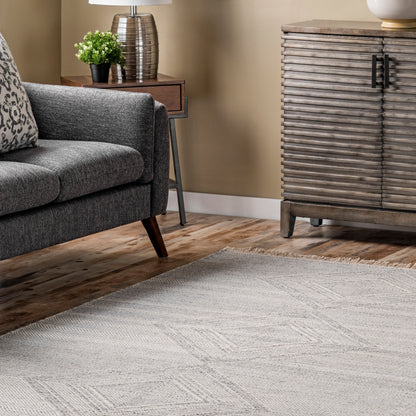 Nuloom Zana Diamond Nza1971A Light Gray Area Rug