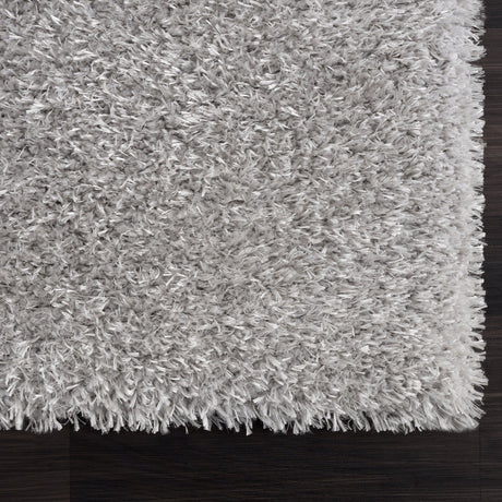 United Weavers Aubrey Rose Silver (3100-61071) Rug.