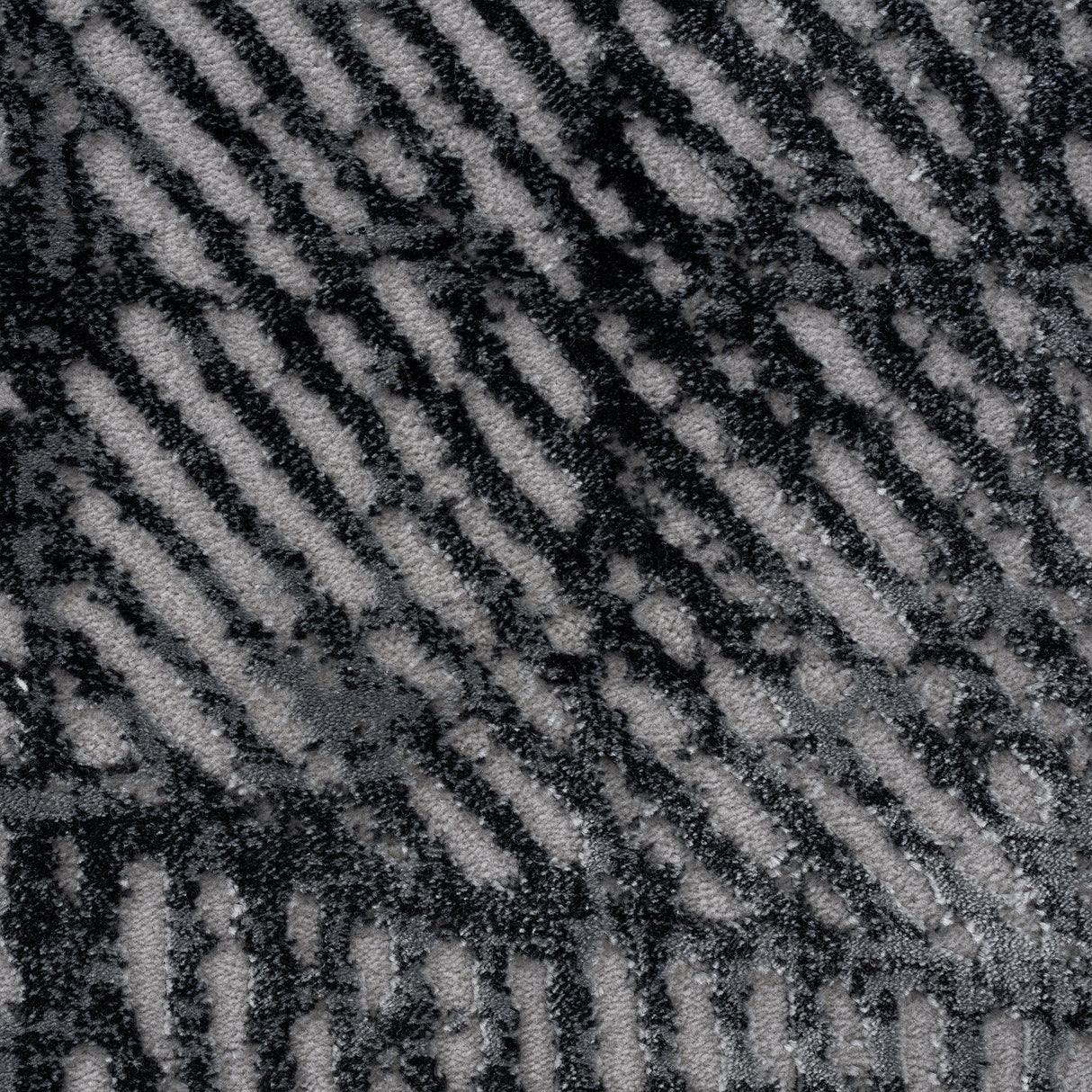 United Weavers Reserve Moodys Grey (770-30572) Rug.