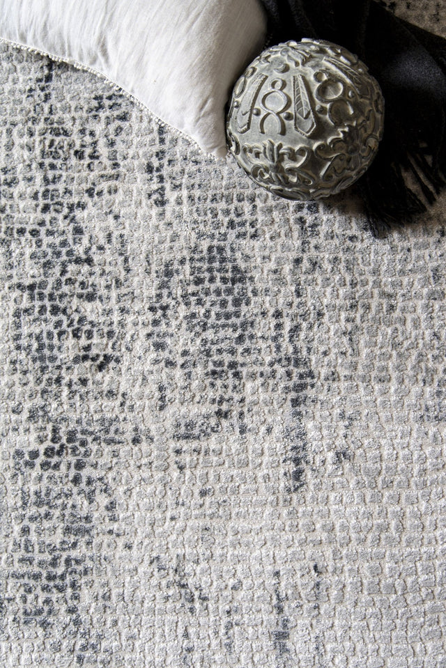 United Weavers Veronica Benidict Grey (2610-20372) Rugs.