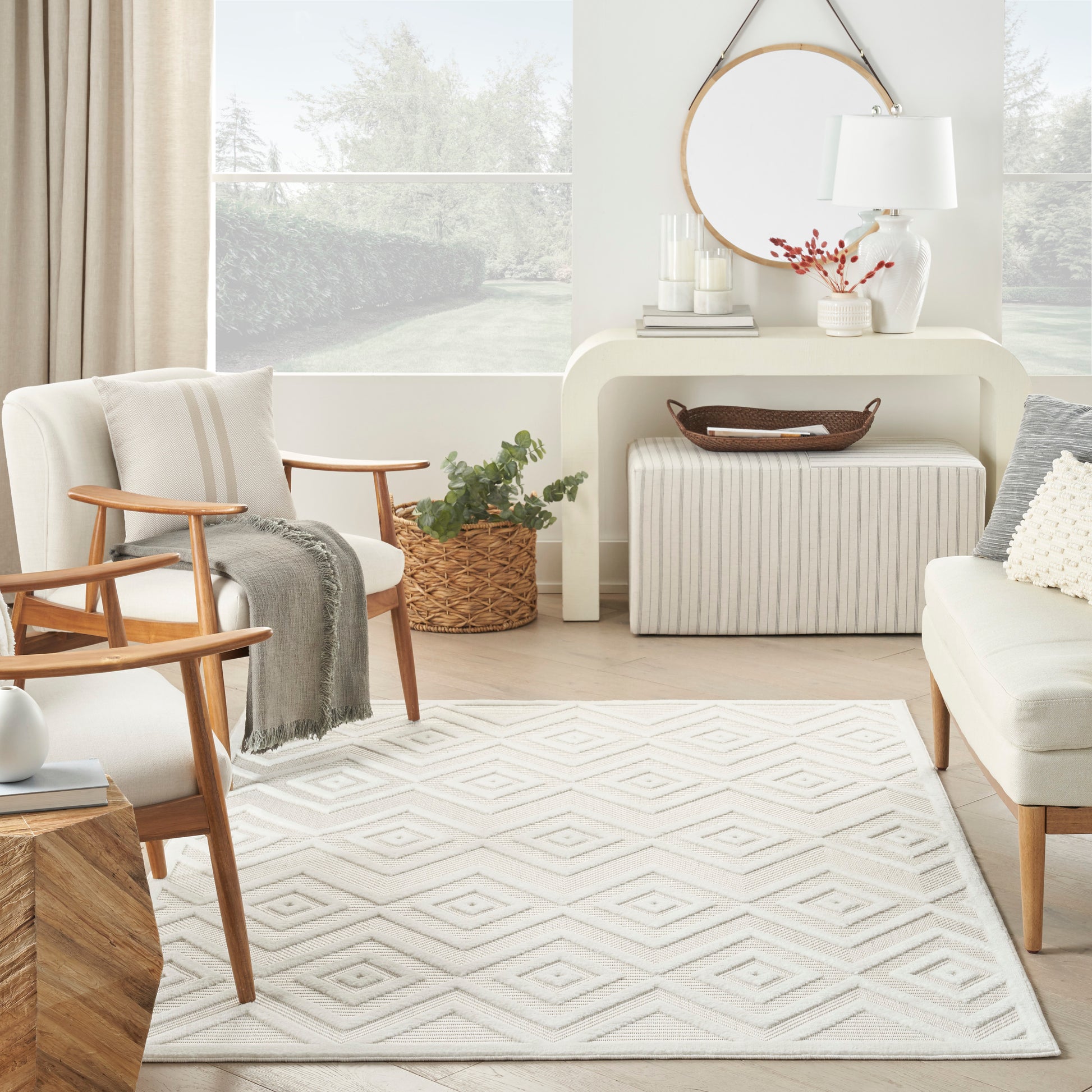 Nourison Versatile Nrv01 Ivory/White Area Rug