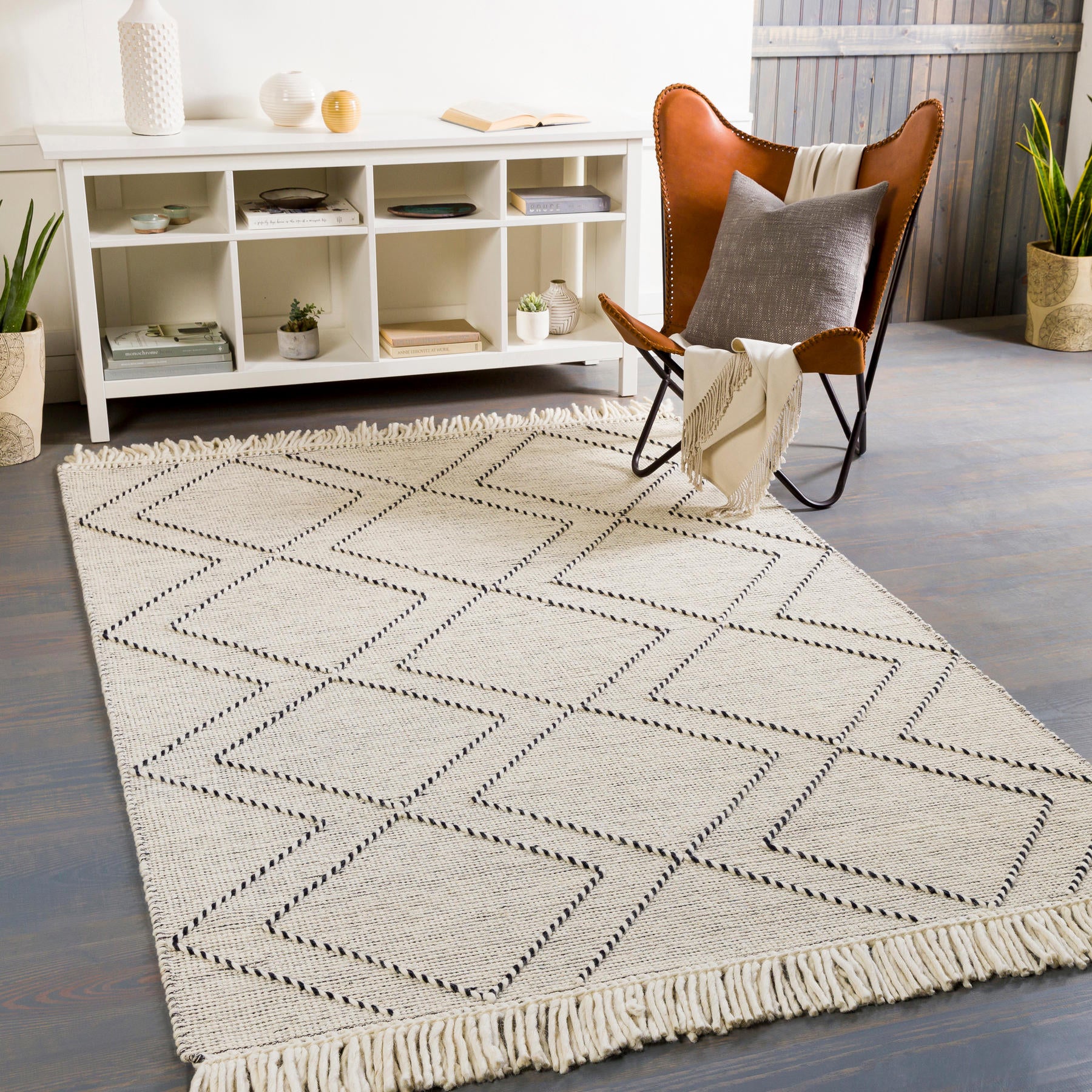 Surya Uttar Utt-2300 White Area Rug