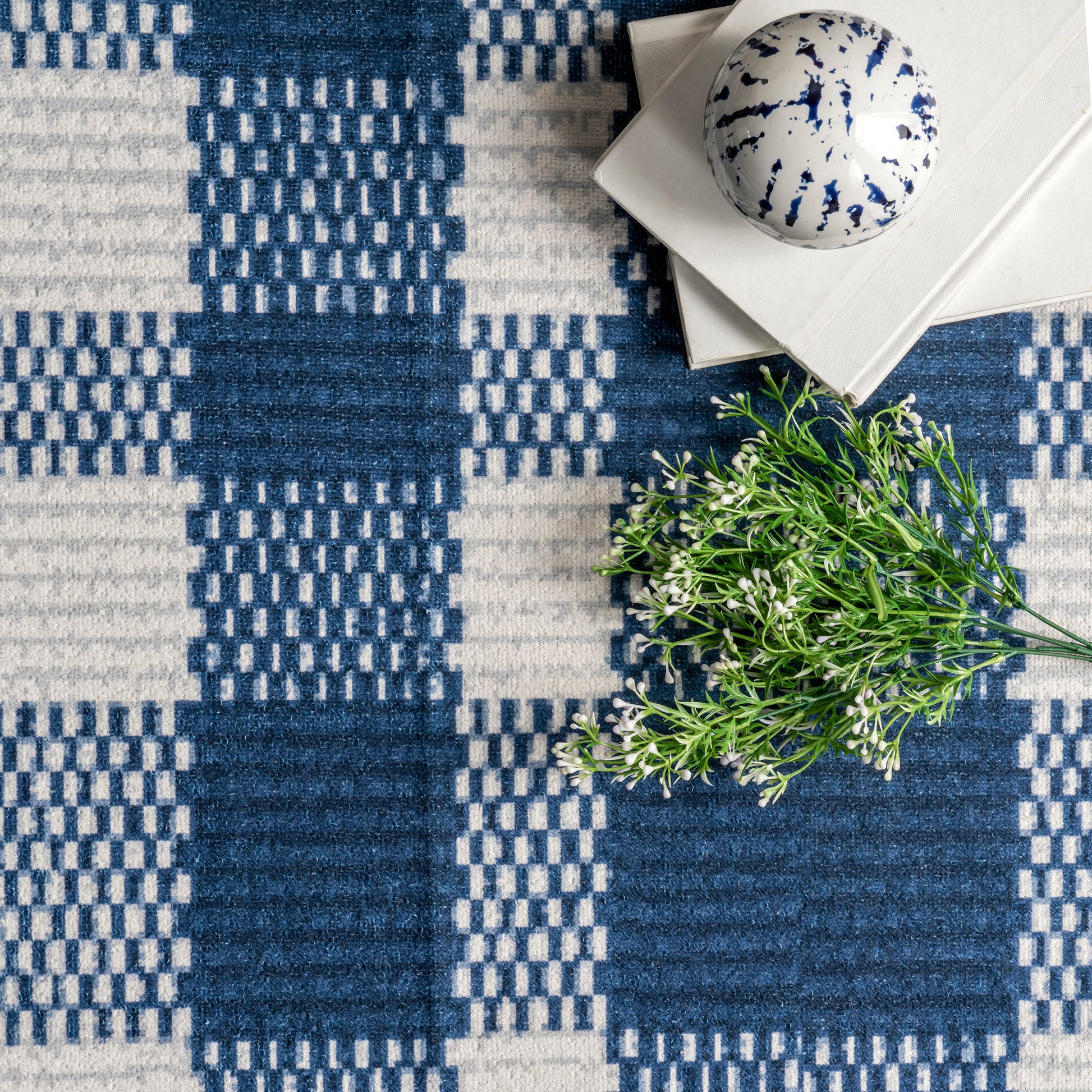 AreaRugs.com Wavaj Nwa1062A Blue Area Rug