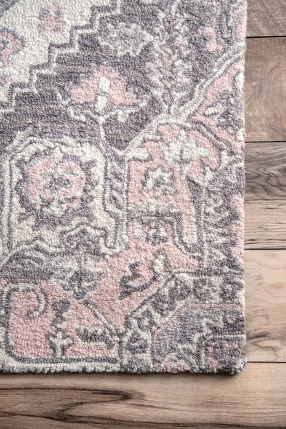 Nuloom Dewitt Floral Nde2689B Pink Area Rug