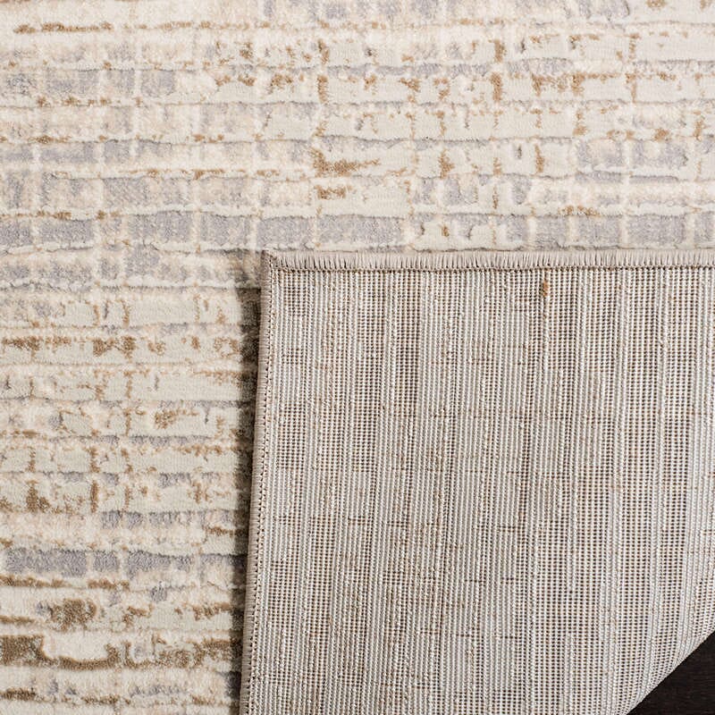 Safavieh Vogue Vge772A Cream / Beige Rugs.