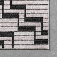 AreaRugs.com Wavaj Nwa1110A Charcoal Area Rug