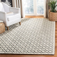 Safavieh Vermont Vrm304Z Ivory / Black Geometric Area Rug