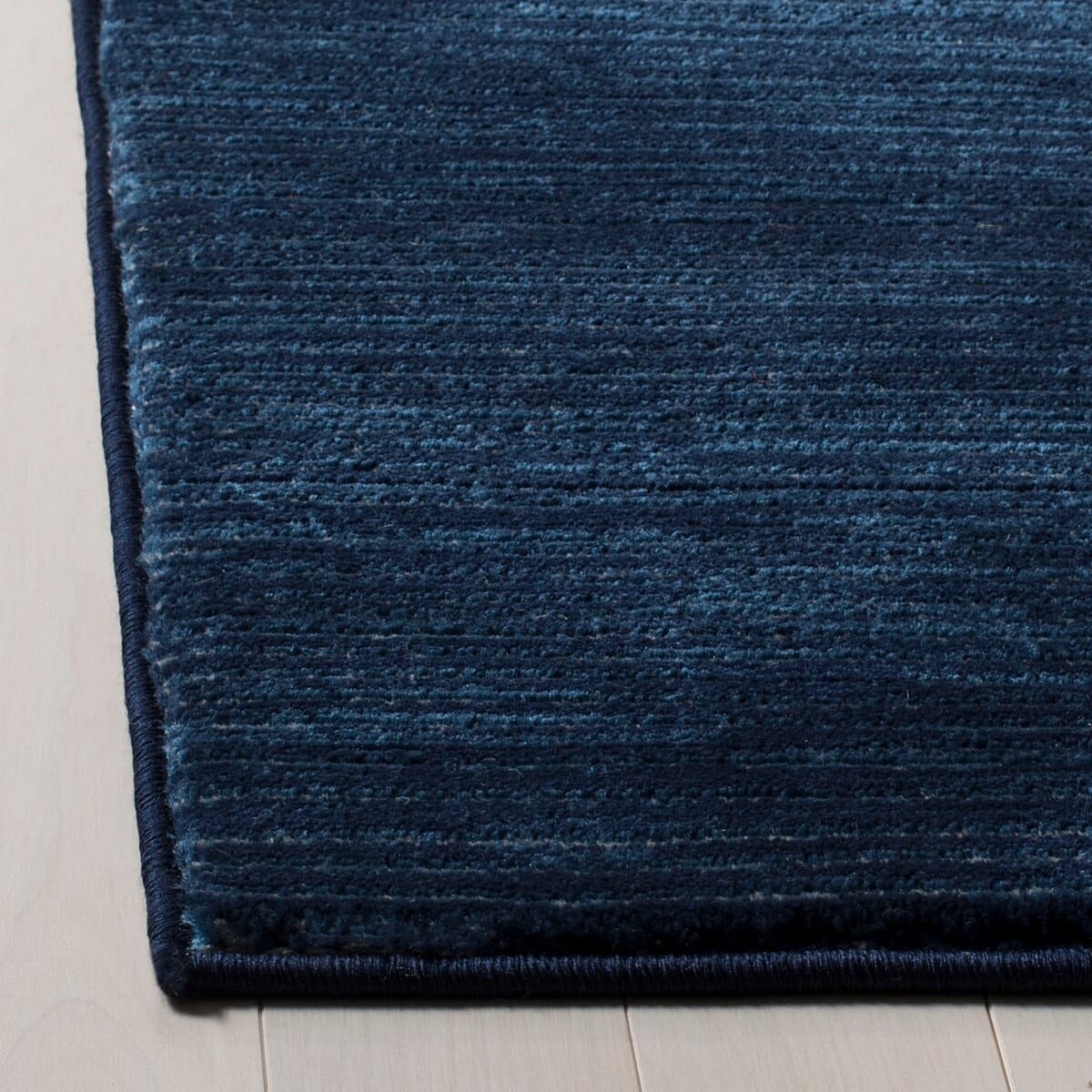 Safavieh Vision Vsn606N Navy Rug.