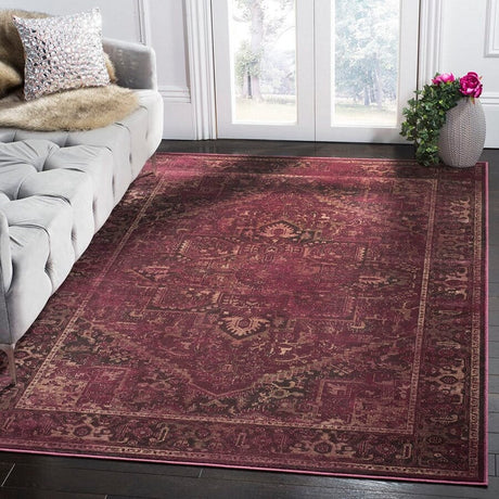 Safavieh Vintage Vtg114-5880 Raspberry Rugs.