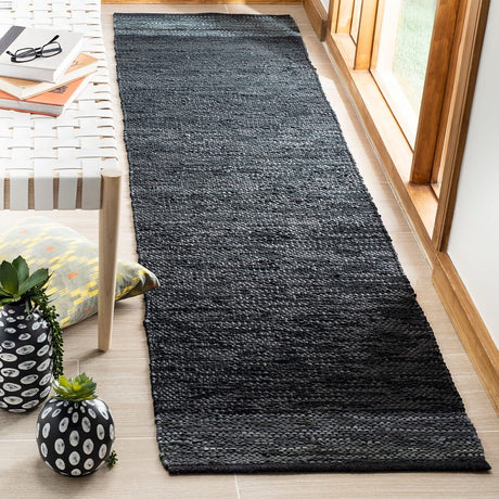 Safavieh Vintage Leather Vtl201Z Black / Grey Rugs.