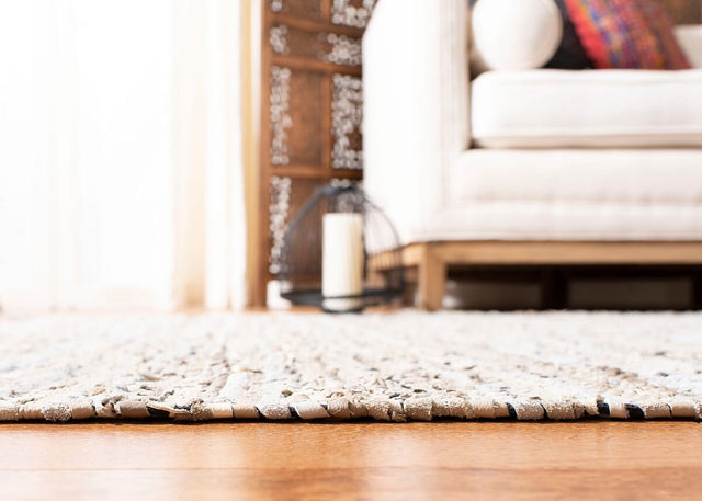 Safavieh Vintage Leather Vtl202H Beige / Multi Rugs.