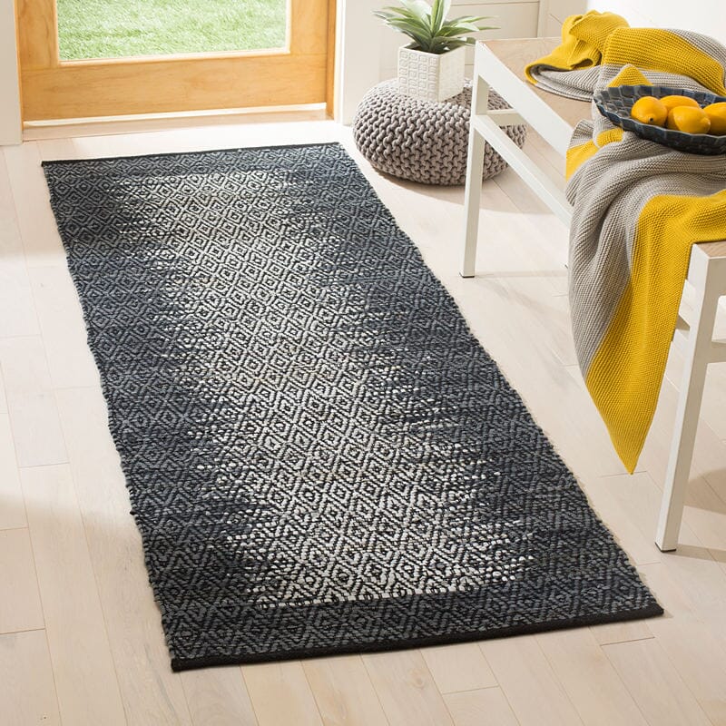 Safavieh Vintage Leather Vtl387B Light Grey / Charcoal Bordered Area Rug