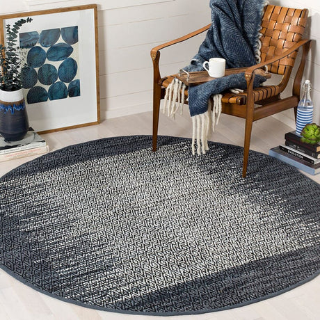 Safavieh Vintage Leather Vtl387B Light Grey / Charcoal Rugs.