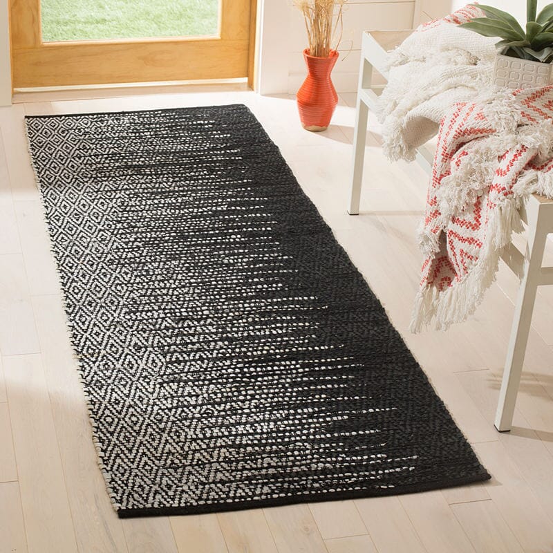 Safavieh Vintage Leather Vtl388C Light Grey / Black Area Rug