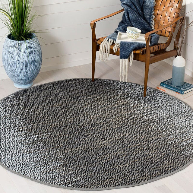 Safavieh Vintage Leather Vtl389A Light Grey / Grey Rugs.